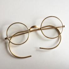 Vintage / Used / 20's〜40's Belgium / Round glasses